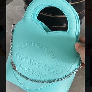 Tiffany & co heart bag